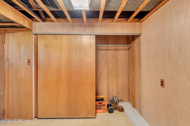 142 Reed Avenue, Hamilton, NJ 08610
