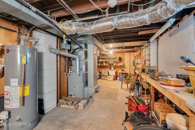 142 Reed Avenue, Hamilton, NJ 08610