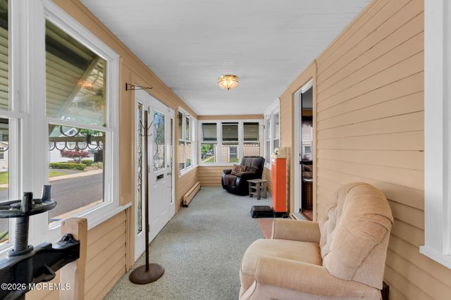 142 Reed Avenue, Hamilton, NJ 08610