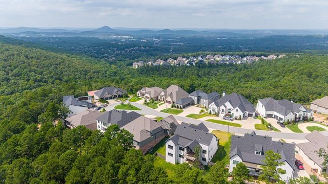 35 Haywood Court, Little Rock, AR 72223