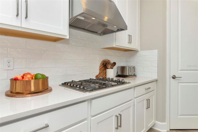 8516 GOLDEN DAWN COURT, Sarasota, FL 34241