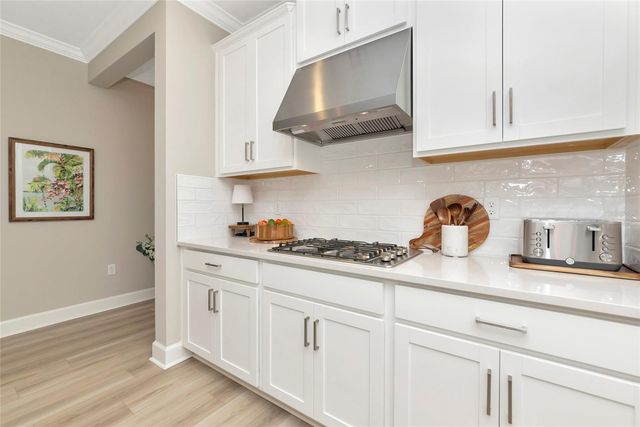 8516 GOLDEN DAWN COURT, Sarasota, FL 34241