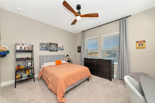 8516 GOLDEN DAWN COURT, Sarasota, FL 34241