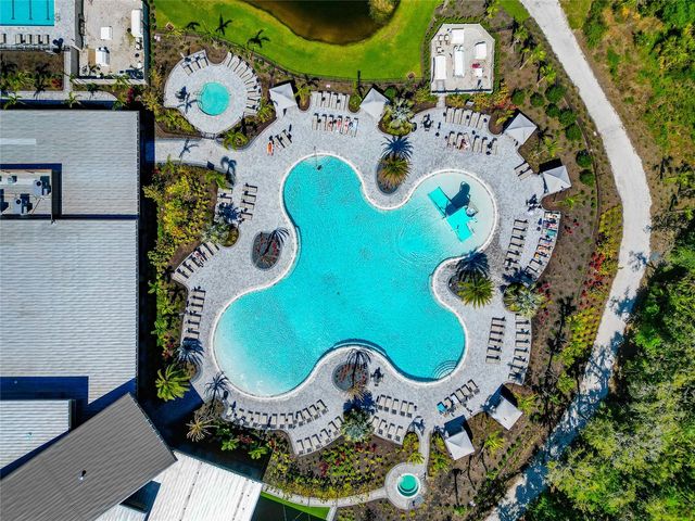 8516 GOLDEN DAWN COURT, Sarasota, FL 34241