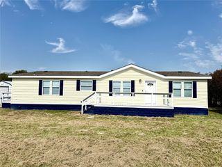 8807 Rodeo Drive, Terrell, TX 75160