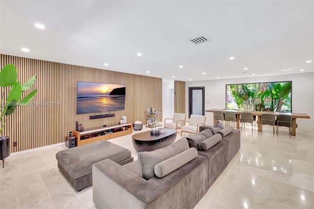 7711 Miami View Dr, North Bay Village, FL 33141