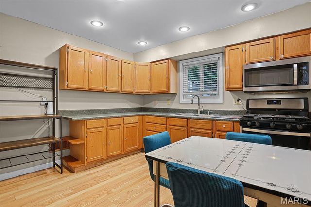 116 Horn Avenue, St Louis, MO 63125