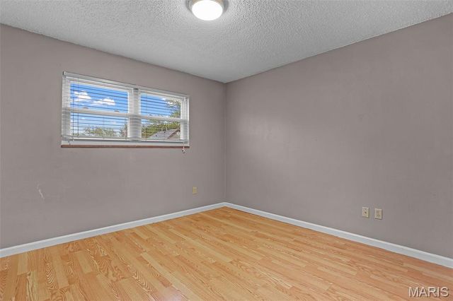116 Horn Avenue, St Louis, MO 63125