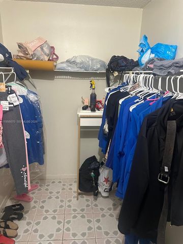 855 NE 209th St 203-34, Miami, FL 33179