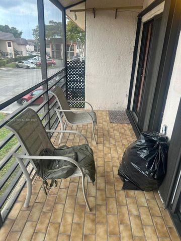 855 NE 209th St 203-34, Miami, FL 33179