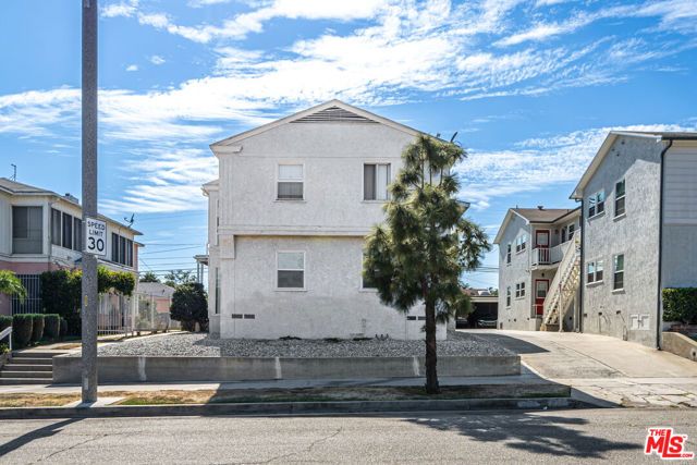 8207 Crenshaw Drive, Inglewood, CA 90305