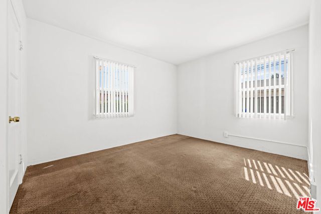8207 Crenshaw Drive, Inglewood, CA 90305