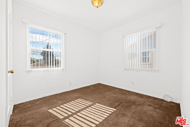 8207 Crenshaw Drive, Inglewood, CA 90305