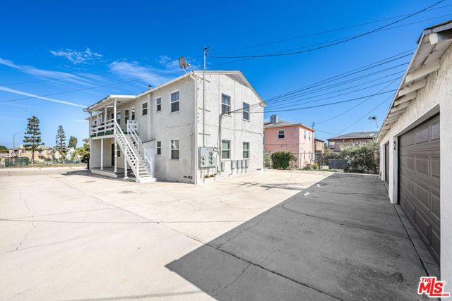 8207 Crenshaw Drive, Inglewood, CA 90305