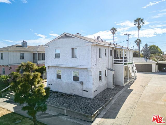 8207 Crenshaw Drive, Inglewood, CA 90305