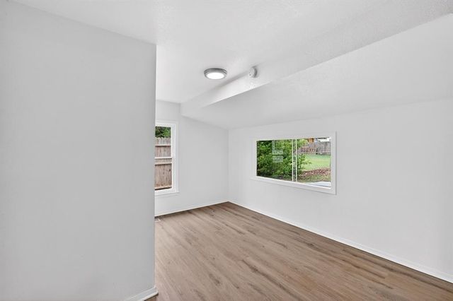 509 E Kerr Drive, Midwest City, OK 73110