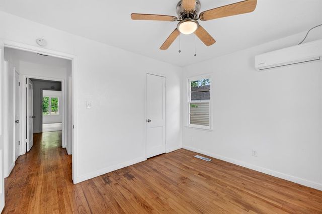 509 E Kerr Drive, Midwest City, OK 73110