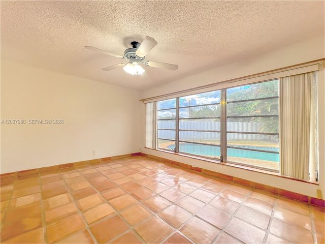 192 SW 62nd Terrace, Plantation, FL 33317