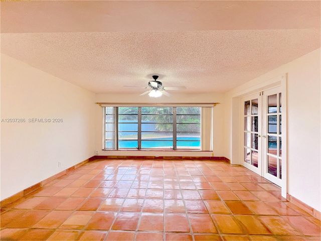 192 SW 62nd Terrace, Plantation, FL 33317