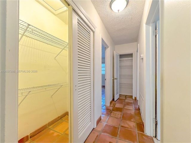 192 SW 62nd Terrace, Plantation, FL 33317