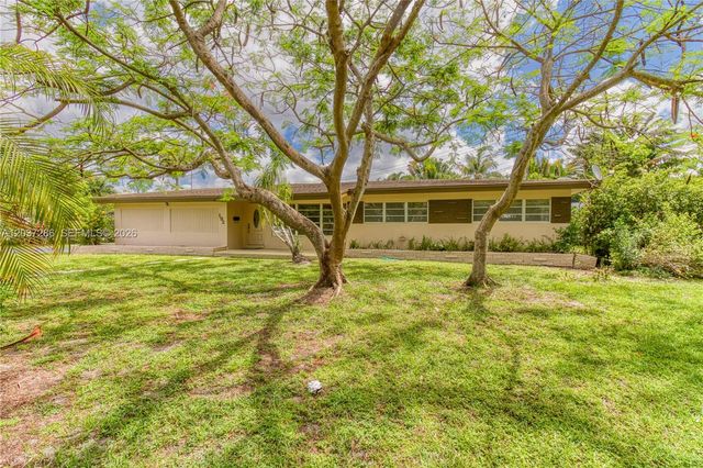 192 SW 62nd Terrace, Plantation, FL 33317