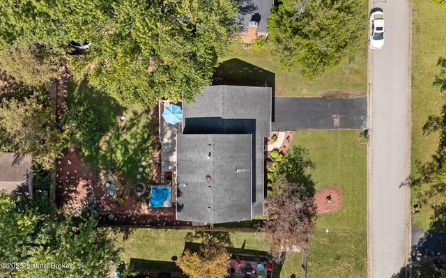 3902 Benje Way, Louisville, KY 40241