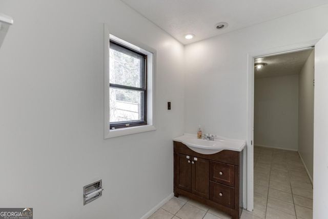 5360 Fieldgreen Drive, Stone Mountain, GA 30088