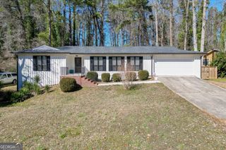 5360 Fieldgreen Drive, Stone Mountain, GA 30088