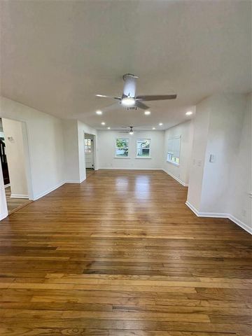 332 Quelqueshue Street, Sulphur, LA 70663
