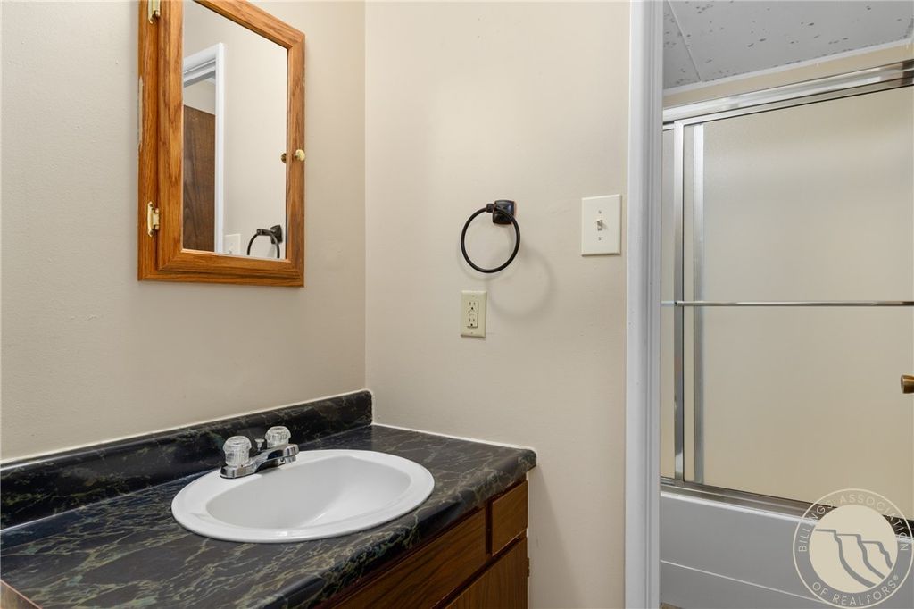 300 N 25th Street 401, Billings, MT 59101 photo 13