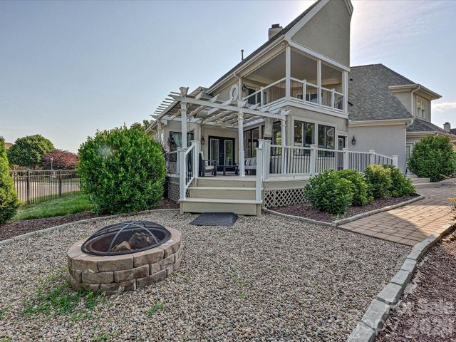 17626 Spinnakers Reach Drive, Cornelius, NC 28031