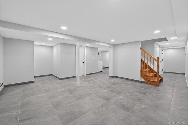 9911 205th Place, Hollis, NY 11423