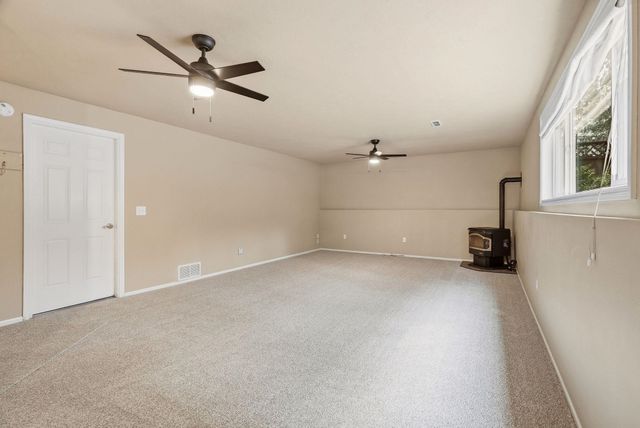 8517 N Greenwood St, Spokane, WA 99208