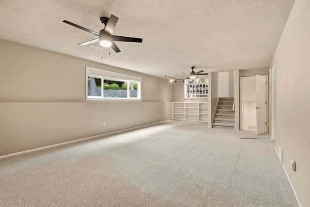 8517 N Greenwood St, Spokane, WA 99208