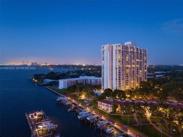 4000 Towerside Ter 1405, Miami, FL 33138