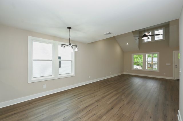210 Ross Ave Unit 110, Gallatin, TN 37066
