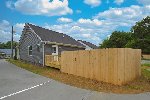 210 Ross Ave Unit 110, Gallatin, TN 37066