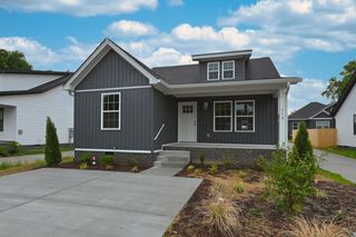 210 Ross Ave Unit 110, Gallatin, TN 37066