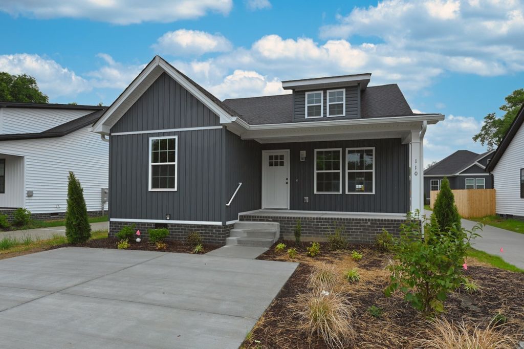 210 Ross Ave Unit 110, Gallatin, TN 37066