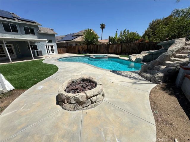 13043 Broken Bit Cir., Corona, CA 92883
