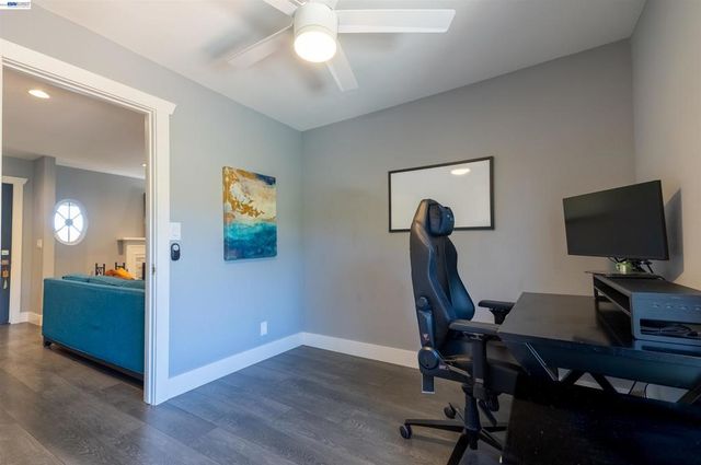 16004 Wellington Way, Castro Valley, CA 94578