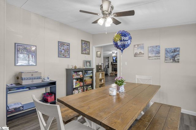 313 W Bagwell Road, Liberty, SC 29657