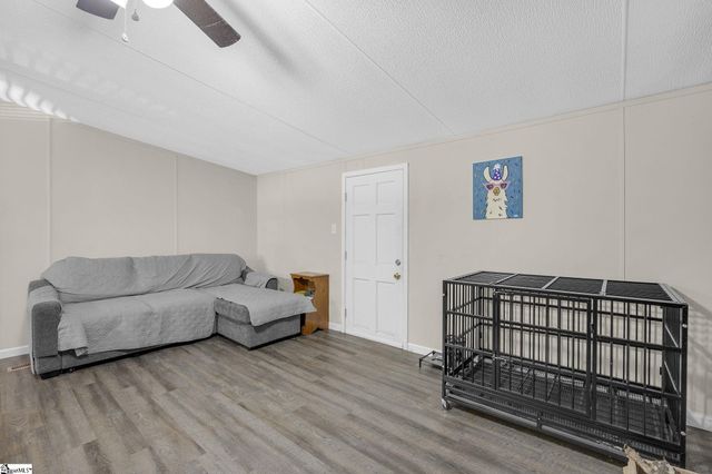 313 W Bagwell Road, Liberty, SC 29657