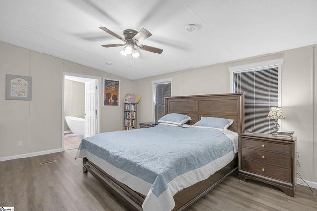 313 W Bagwell Road, Liberty, SC 29657