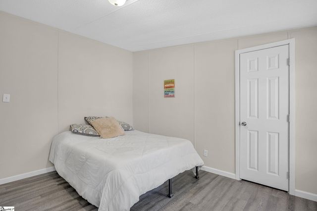 313 W Bagwell Road, Liberty, SC 29657