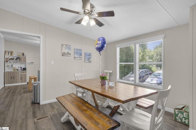 313 W Bagwell Road, Liberty, SC 29657