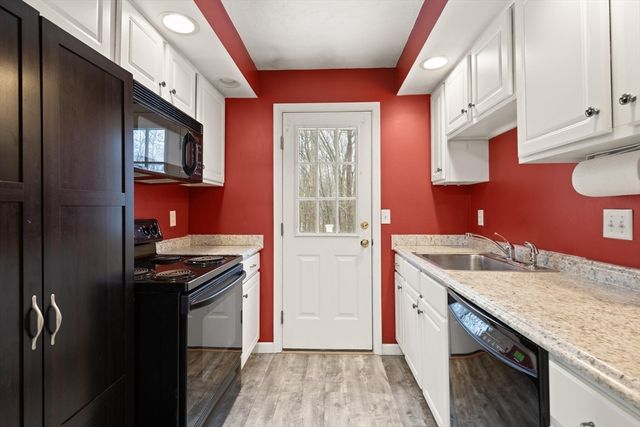 19 Amherst Rd, Shrewsbury, MA 01545