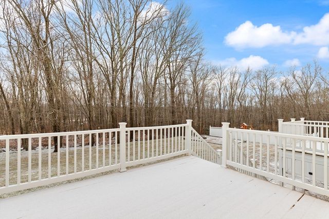 19 Amherst Rd, Shrewsbury, MA 01545