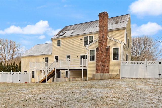 19 Amherst Rd, Shrewsbury, MA 01545