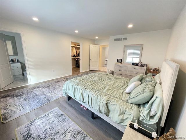 50531 Princeton Drive, Macomb, MI 48044